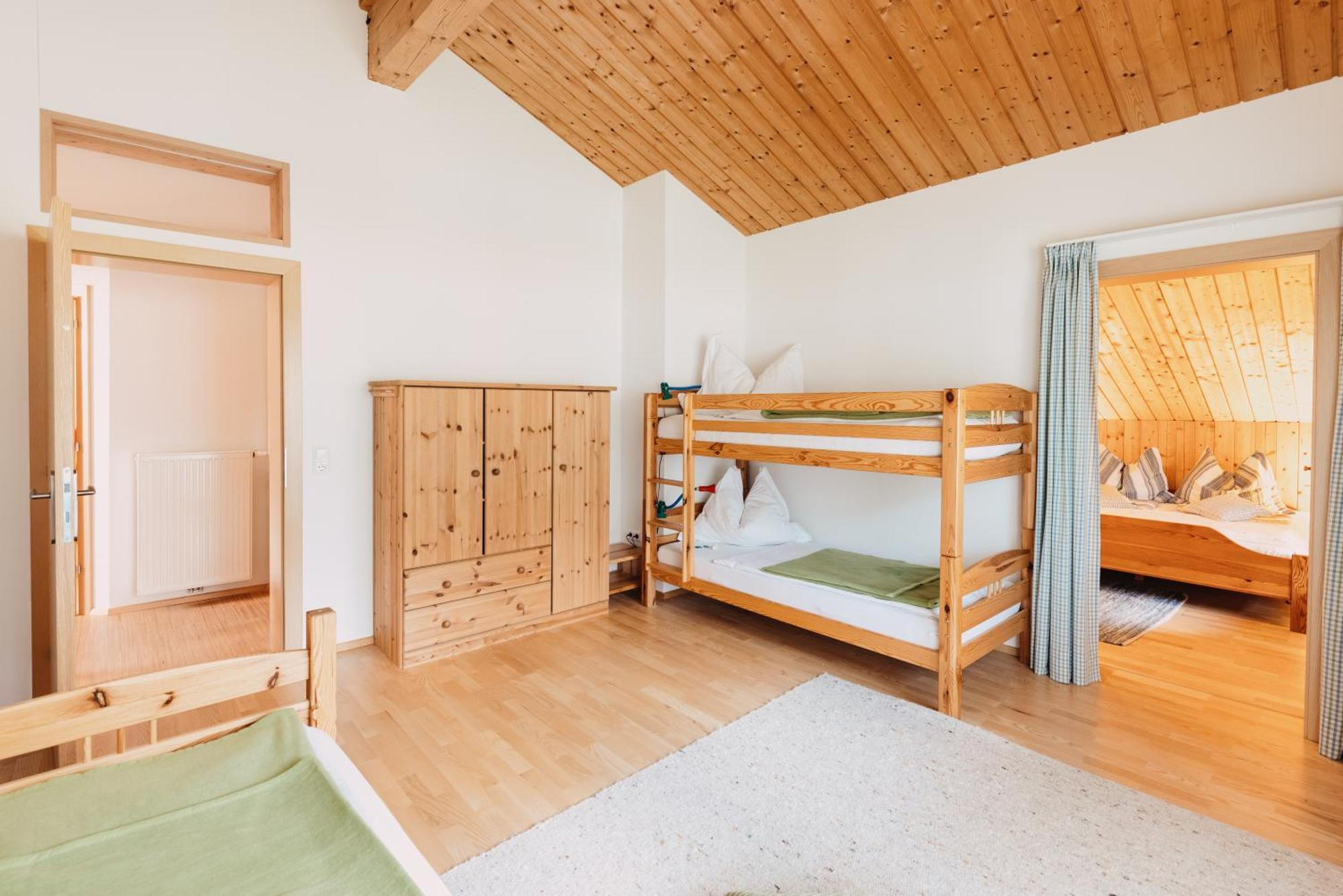 Bio-Bauernhof Auernig Villa Obervellach Kültér fotó